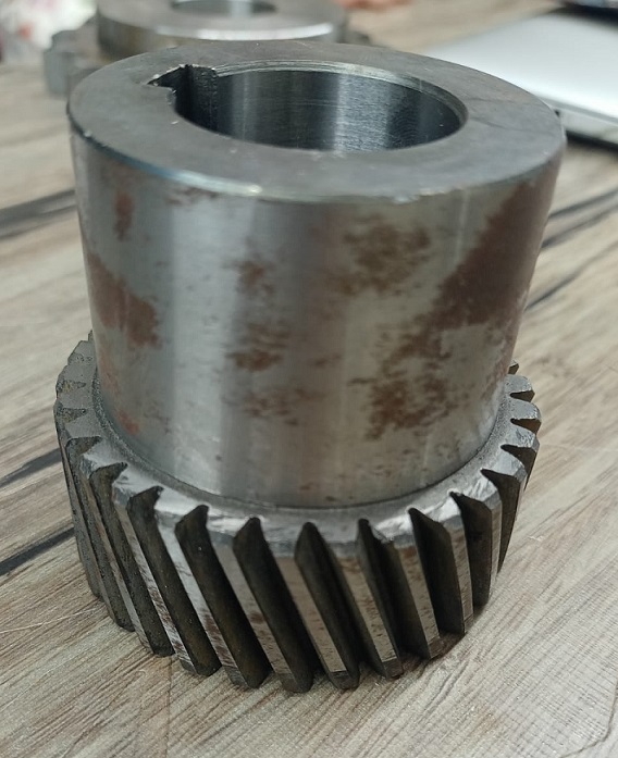 Helical gear - macbros