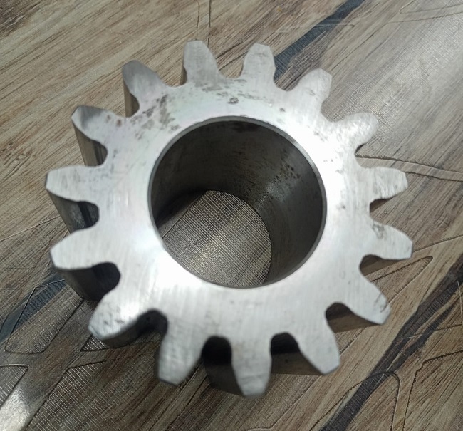 Spur gears - macbros